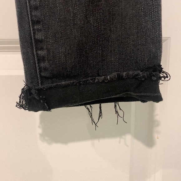 GAP Denim “Best Girlfriend” Fit in black - Picture 4 of 6